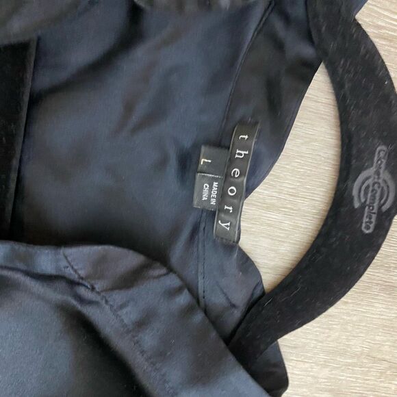 Theory Ebina Black Satin Silk/Spandex Ruffle Blouse Shirt, Sz Large, MP $295 - Picture 5 of 8